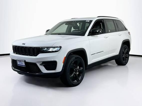 JEEP GRAND CHEROKEE 2023 1C4RJHAGXPC519709 image